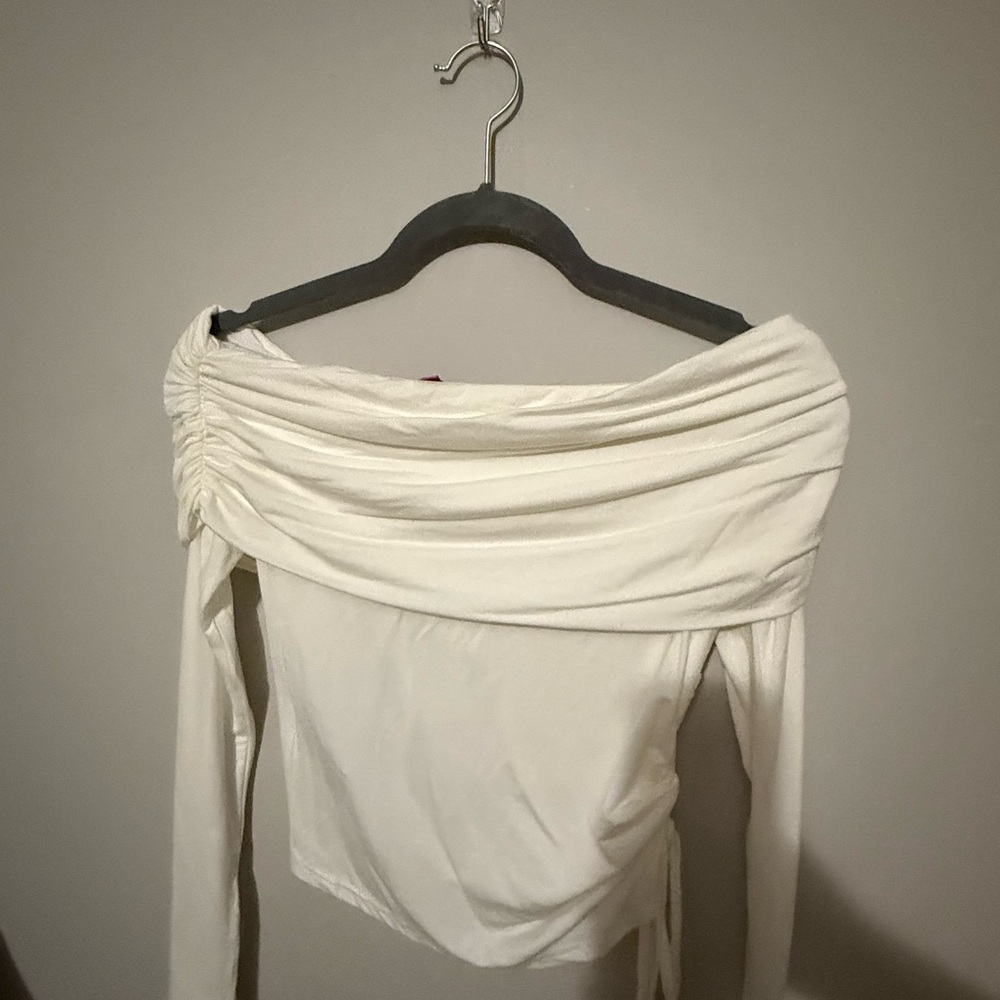 Edikted White Ruched Asymmetrical Long Sleeve Blouse